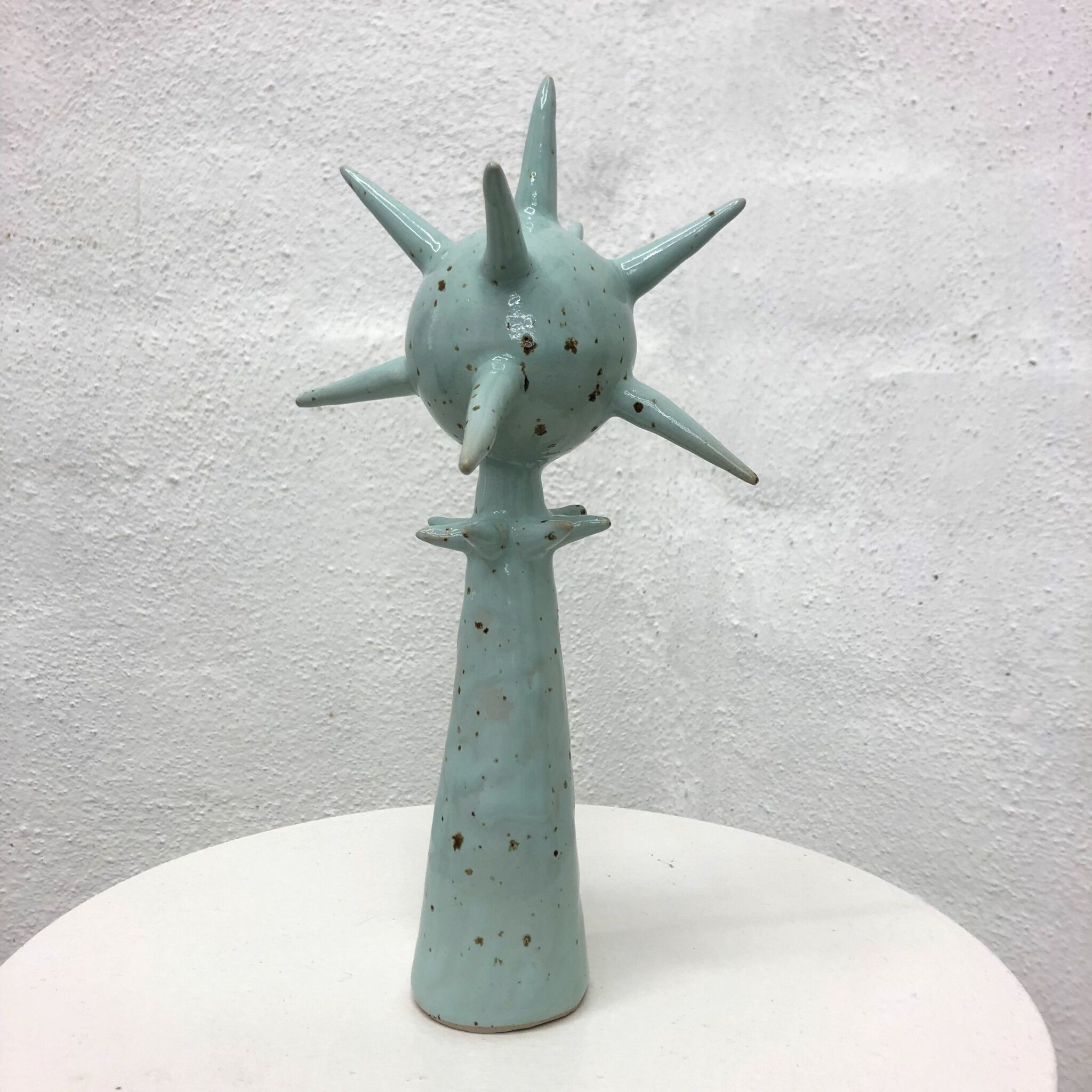 Tina Hvid Mint-grøn keramik skulptur Kbhkunst