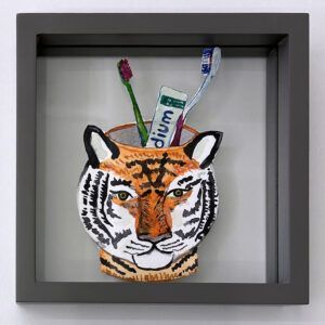 Marie Schack, Galleri, kbh, kunst, akvarel, tandbørste, krus, tiger, tandpasta, billig kunst