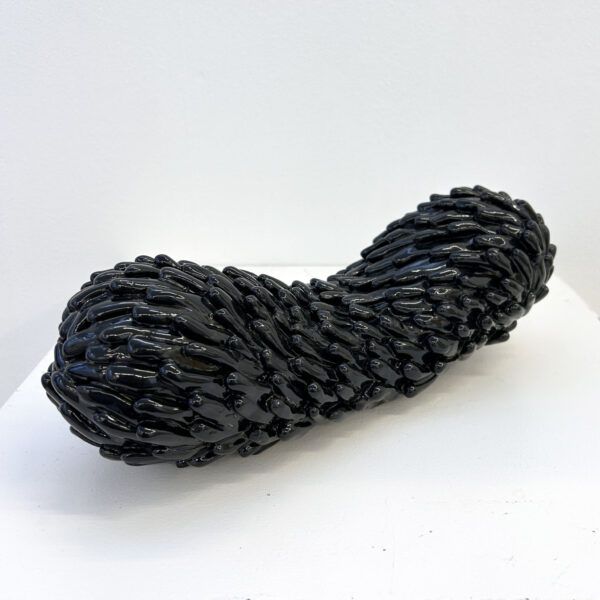 Nina Leth, Galleri kbh kunst, skulptur, keramik, glaseret, keramikskulptur, unika, billig kunst, fed kunst, sort