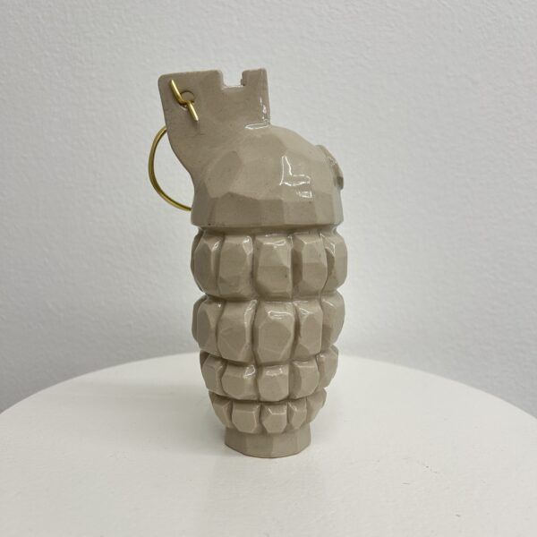Mette Cecilie Smedegaard - Håndgranat #8 - Image 3